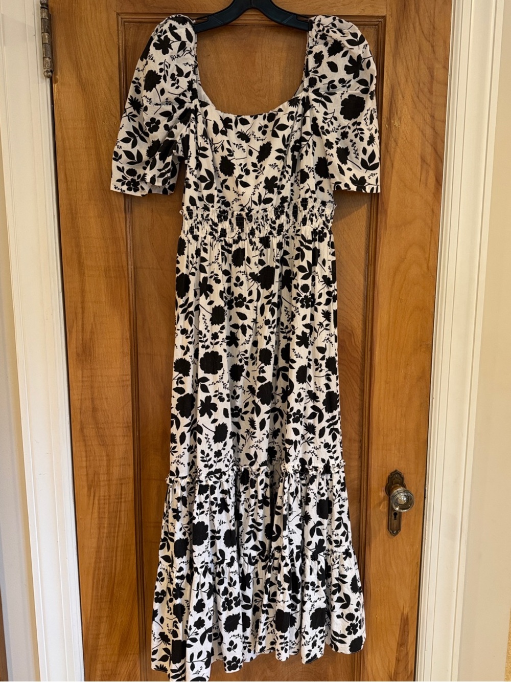 Aqua Black & White Floral Puff-Sleeve Dress